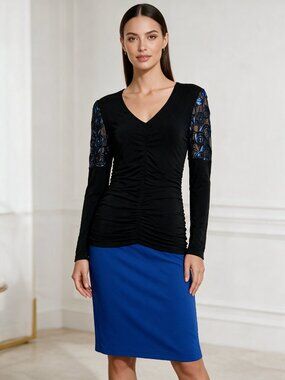 Complete Outfit, Blouse and Skirt - S/M